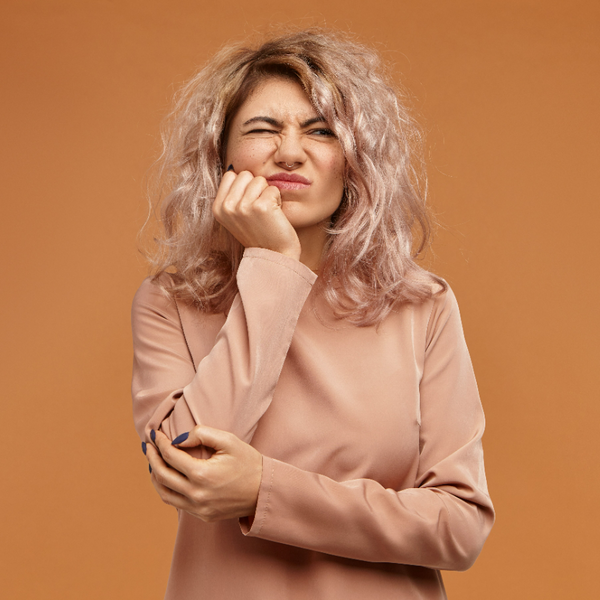 Come drenare un ascesso dentale a casa