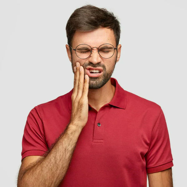 Perché mi fa male un dente quando mastico?